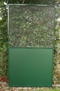 paneel  in groen alu met de helft groene trespa